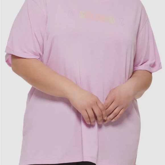 Dkny Sport Plus Size Ombre Logo T-Shirt Lilac-NWT - Picture 2 of 4